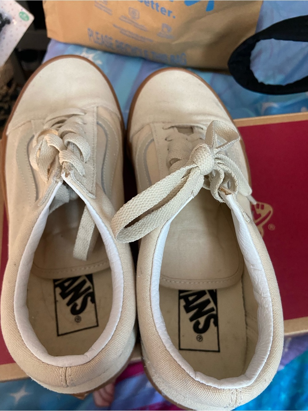 Vans - Picture 2 of 3